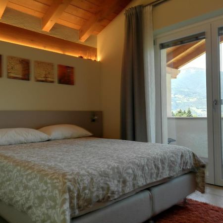 A&G Apartment Aosta - Elegante Casa 100 Mq Su Due Piani Con Wi-Fi-Giardino-Parcheggio ภายนอก รูปภาพ