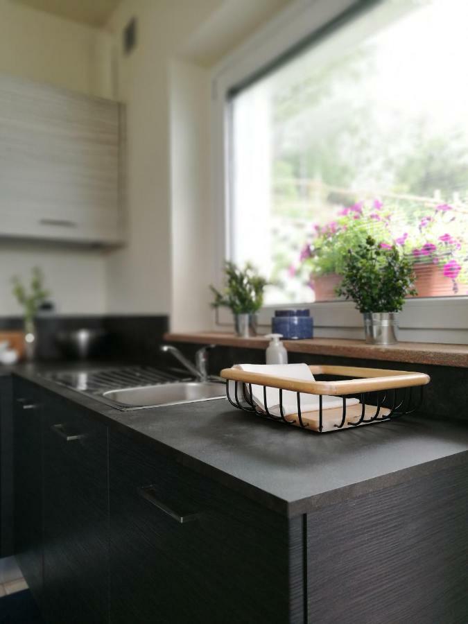 A&G Apartment Aosta - Elegante Casa 100 Mq Su Due Piani Con Wi-Fi-Giardino-Parcheggio ภายนอก รูปภาพ