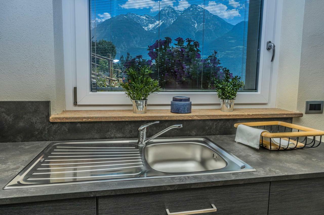 A&G Apartment Aosta - Elegante Casa 100 Mq Su Due Piani Con Wi-Fi-Giardino-Parcheggio ภายนอก รูปภาพ
